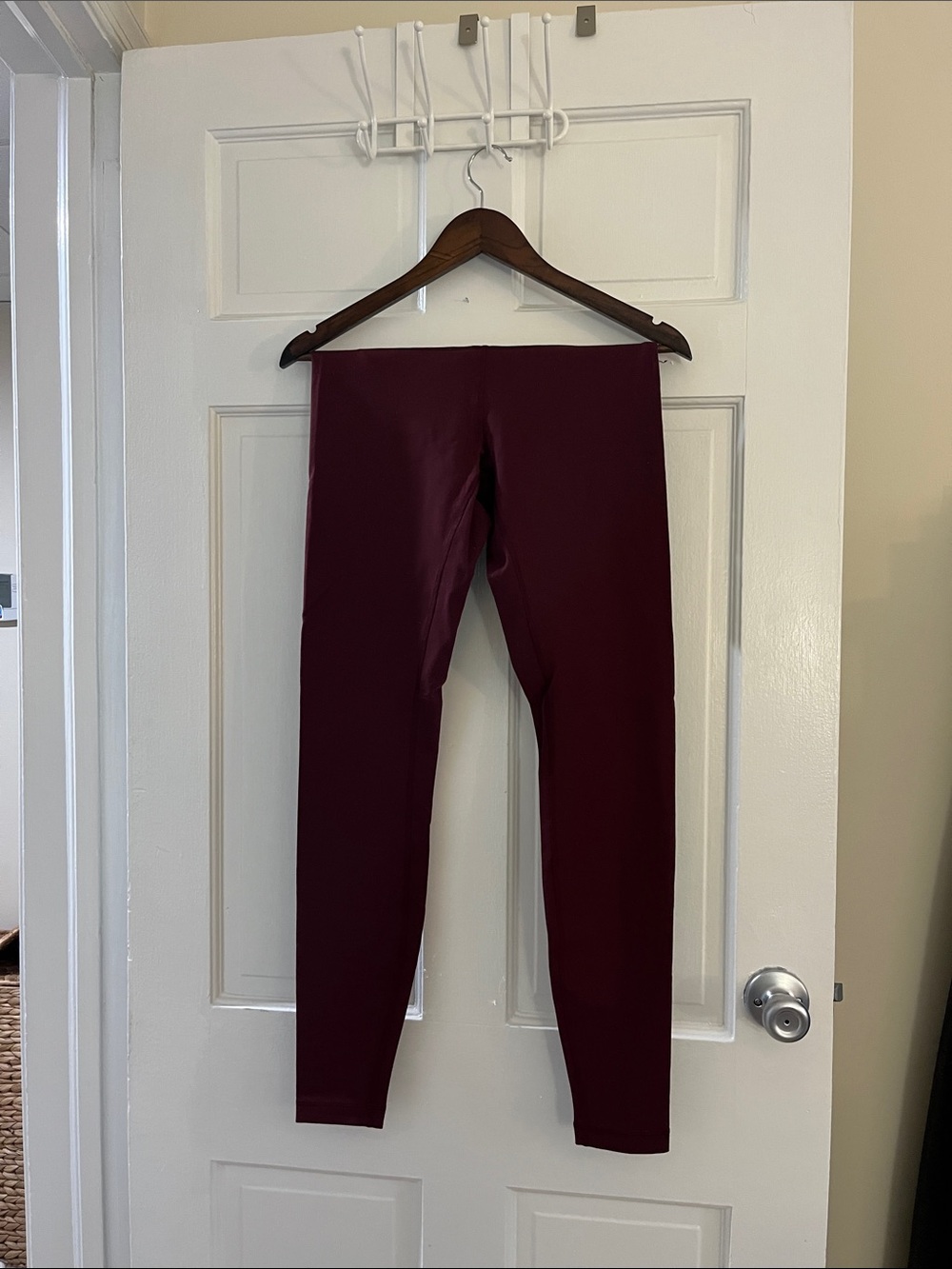 lululemon athletica Wine Burgundy Leggings Size 8 Tall